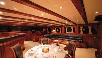 Yacht BLUE EYES -  Salon Dining